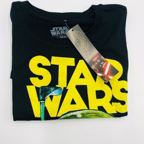 Brand New‎ Star Wars It’s The Helmet Graphic Tees For Men - Picture 4 of 5